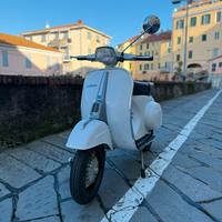 Vespa 50 special