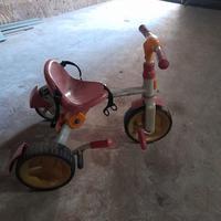 triciclo per bambini