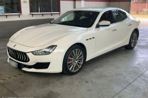 MASERATI - Ghibli 3.0 V6 ds Granlusso 275cv auto