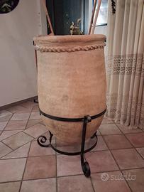 Anfora in terra cotta