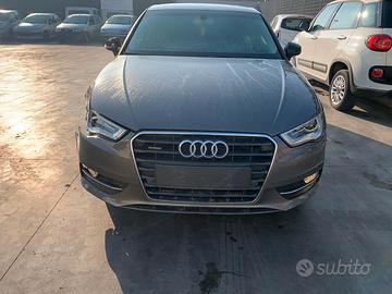 RICAMBI USATI AUTO VARI AUDI A3 8V 2015 2000 DIESE