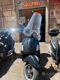 Piaggio Vespa gts 300