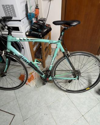 BIANCHI CELESTE, Bici da corsa