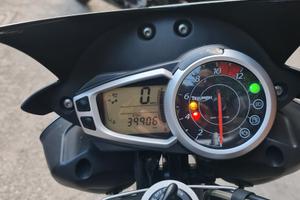 triumph speed triple 1050