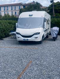 per cambio mezzo  copertura per camper