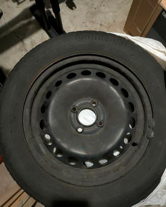 4 Cerchi in Acciaio 15" + Copricerchi Originali Re