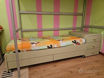 Cameretta completa con lettino trasformabile