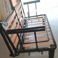 struttura divano letto con doghe in legno