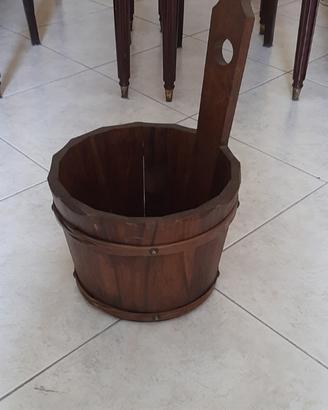 Vaso/contenitore in legno