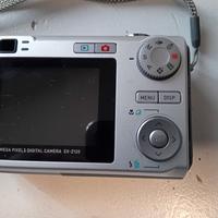 casio exlim macchina foto digitale