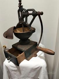 Grande macina caffè antico