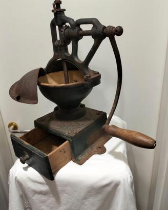 Grande macina caffè antico