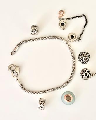 Bracciale pandora con charms argento sterling