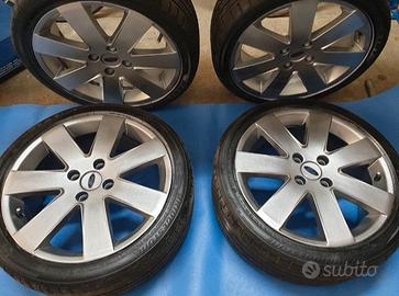 Gomme e cerchi 215/40/17 