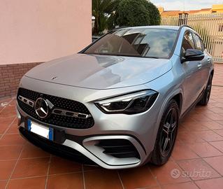 MERCEDES GLA 200D 150CV PREMIUM AMG, GARANZIA!!!