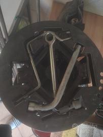cric auto + 4 tappetini
