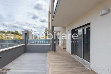 Trivano con DUE CAMERE SINGOLE, Cortile Privato