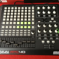 AKAI APC 40