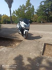 Yamaha T Max - 2012