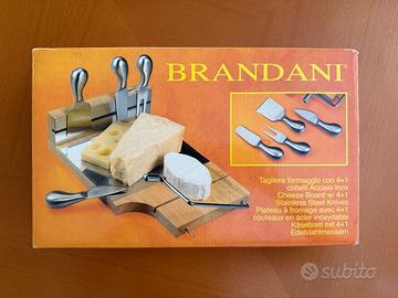 Tagliere formaggio Brandani NUOVO con 4 coltelli