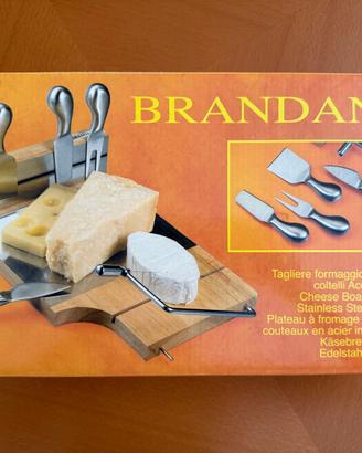 Tagliere formaggio Brandani NUOVO con 4 coltelli