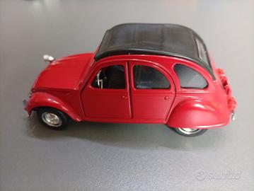 🚗 Citroën 2CV: Un’Icona di Libertà col faro rotto
