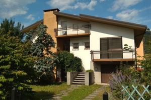 Villa unifamiliare con giardino