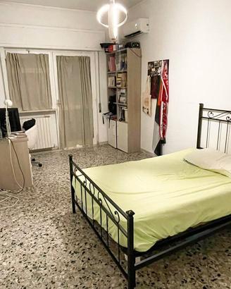 Stanza singola con A/C - 5 min dal Policlinico