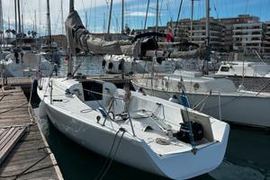 Beneteau platu 25