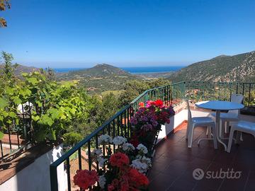 Casa in collina, a 10/15 minuti da San Teodoro