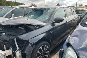 PORTIERA SINISTRA FIAT TIPO HATCHBACK 2016