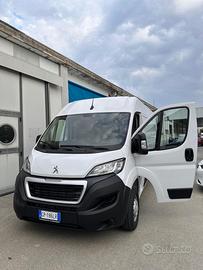 Furgone Peugeot Boxer L3H2 iva esposta