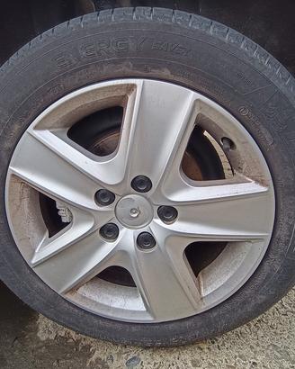 GOMME COMPLETE DI CERCHI IN LEGA 205/55 R16 CITROE