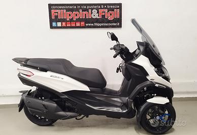 Piaggio MP3 400 hpe MOD 2025