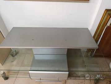 Tavolo da TV