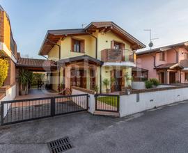 Villa a schiera Valvasone Arzene [533VRG]