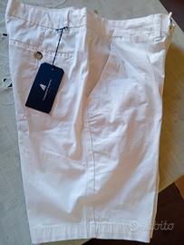 Bermuda di cotone bianco