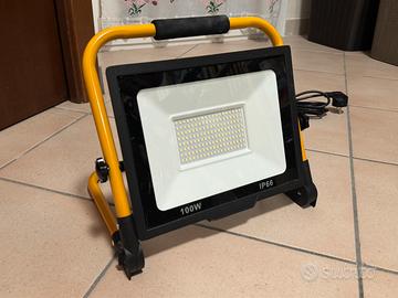 Lampada / Faretto da Cantiere a Led 100W