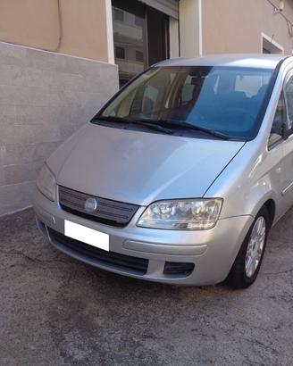 Fiat Idea 1.3 Multijet 90 CV BlackLabel (FINANZIAB