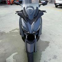 Yamaha xmax 300 tech max