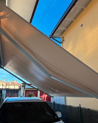 TENDA DA SOLE a bracci estensibili