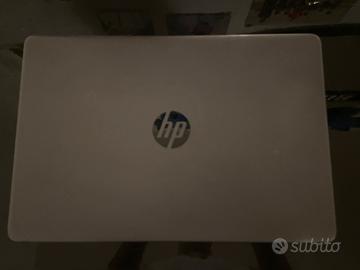 portatile hp 250 15.6 inch G9 windows 11 pro
