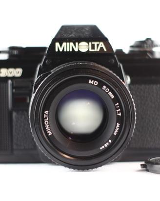 Minolta X300 + Ob. 50 f 1.7 md