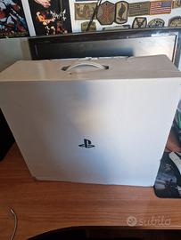 SONY PS5 SLIM 1TB CON PAD E GIOCHI PS4