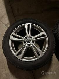 Set cerchi in lega 235/55 r18 e pneumatici