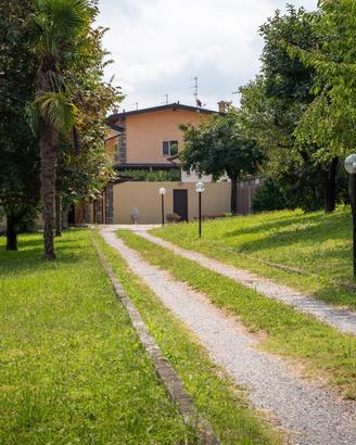 Villa singola lago d'iseo 11 persone
