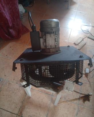 aspiratore estrattore di fumi, o altro 
