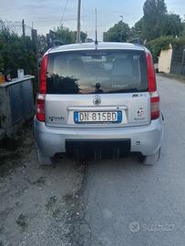 fiat panda allestimento 4x4
