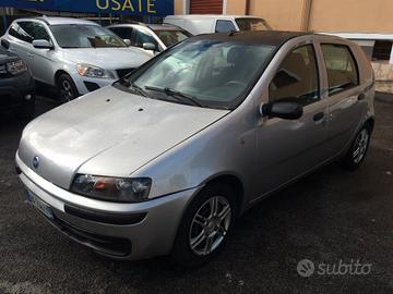 2001 Fiat Punto 1.2i cat 5 porte tagliandata distr