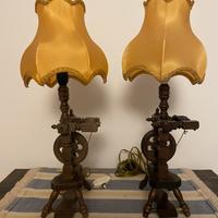 Coppia di lampade vintage a forma di arcolaio